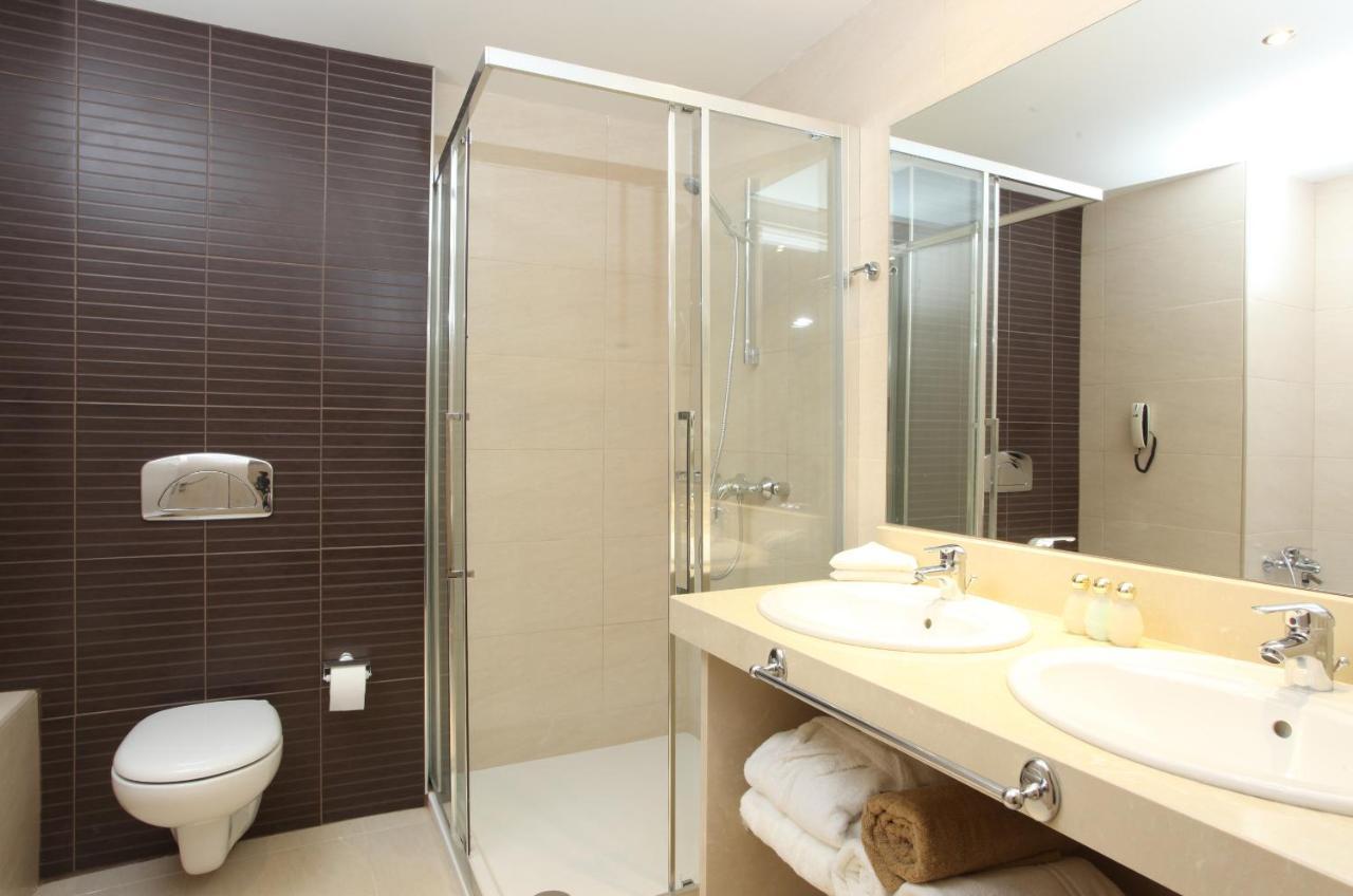 Levante Beach Hotell 5*